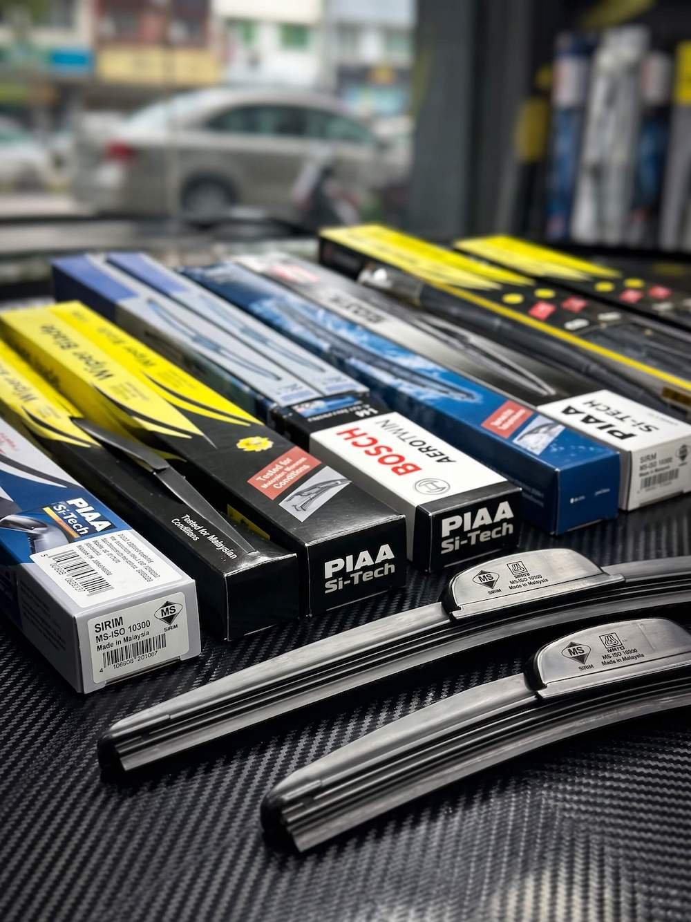 Car wiper blades in stock at KS Glow